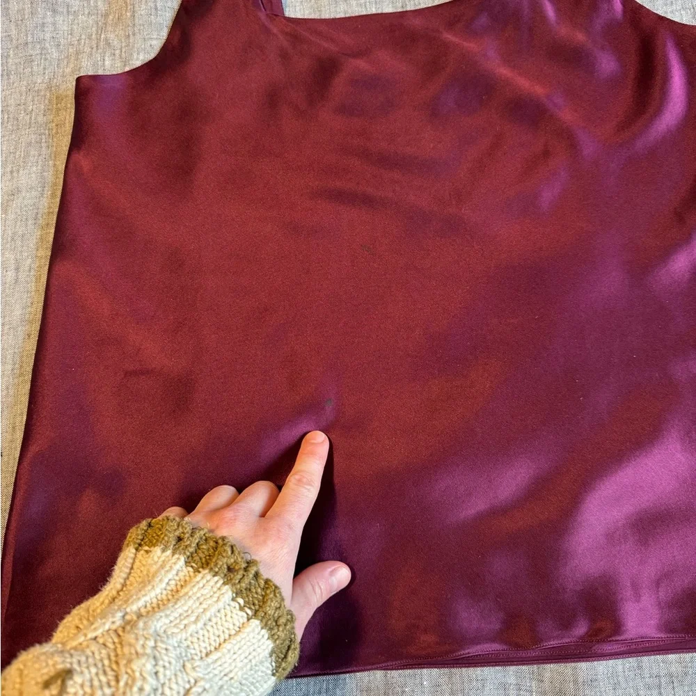 Nordstrom Intimates 100% Silk tank size large burgundy - Picture 8 of 10